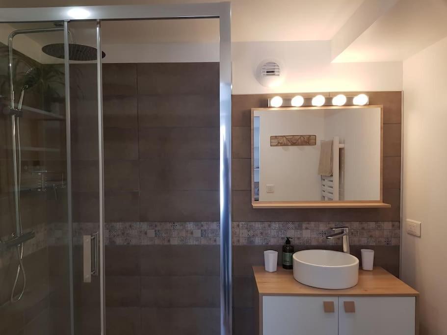 Apartment Chaleureux 5 Mns Chaine Des Puys Saint-Genes-Champanelle